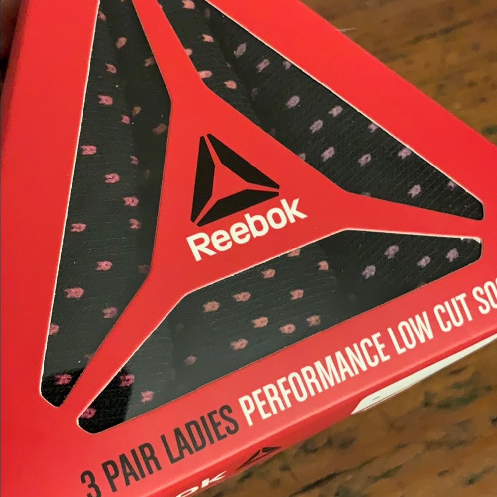 3 Pair Reebok Ladies Performance Socks 🧦 - Picture 6 of 7